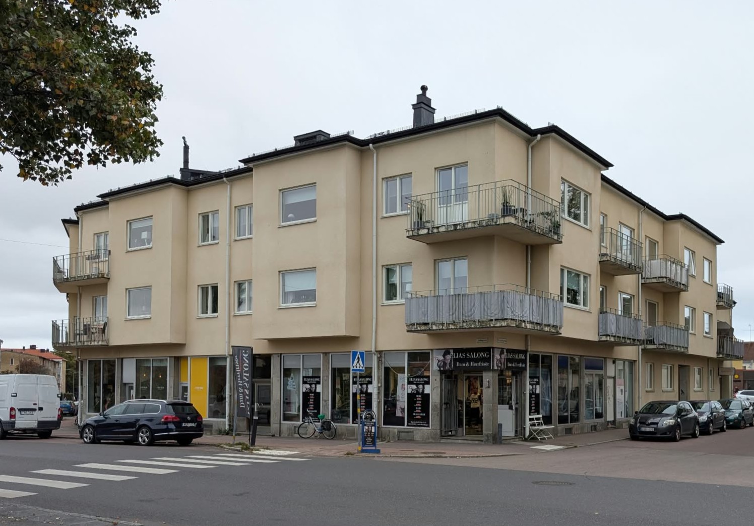 Karlagatan 30 · 5 rum · 157 kvm