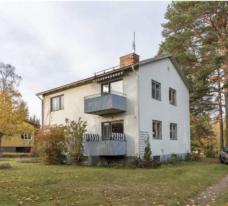 Nöttövägen 14 · 7 rum · 125 kvm