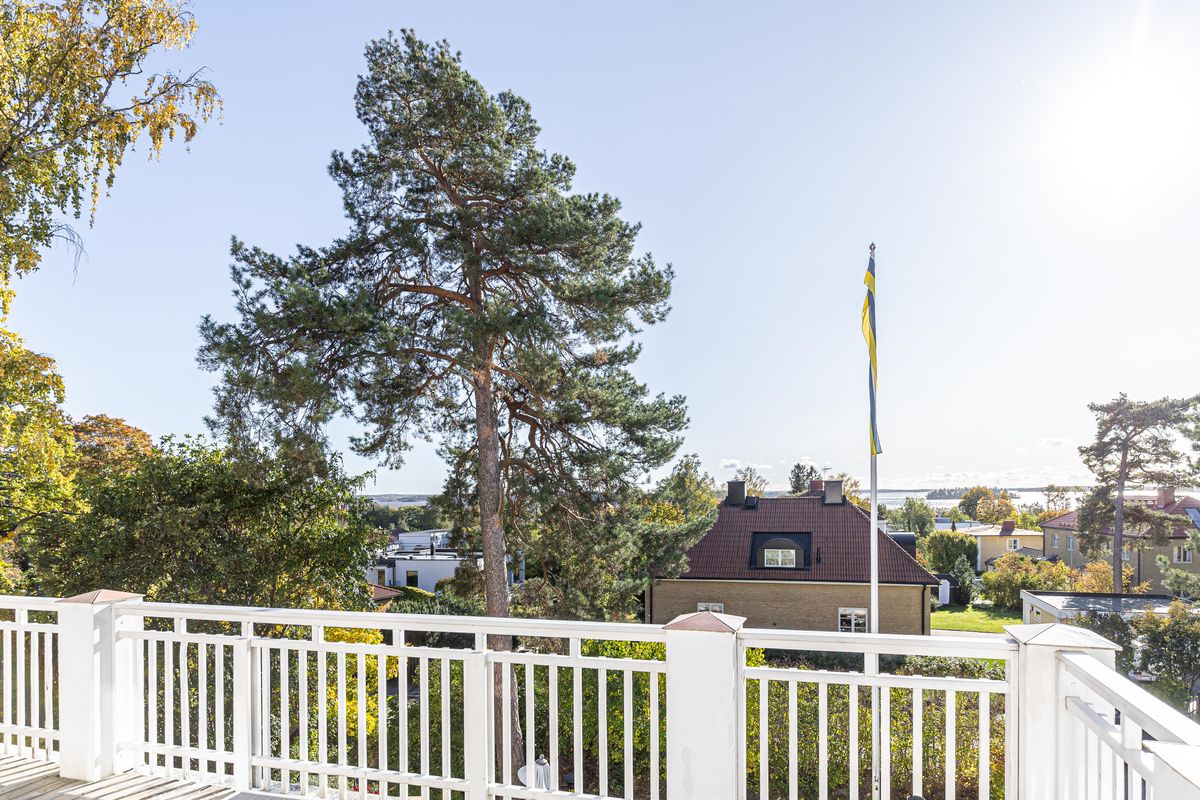 Stohagsvägen 6 · 4 rum · 125 kvm